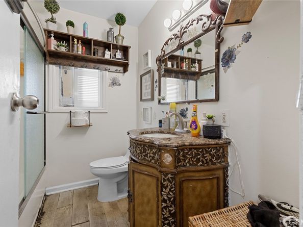 2005 W 11th Street, Santa Ana CA 92703