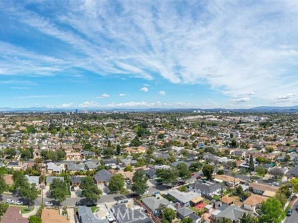 2005 W 11th Street, Santa Ana CA 92703