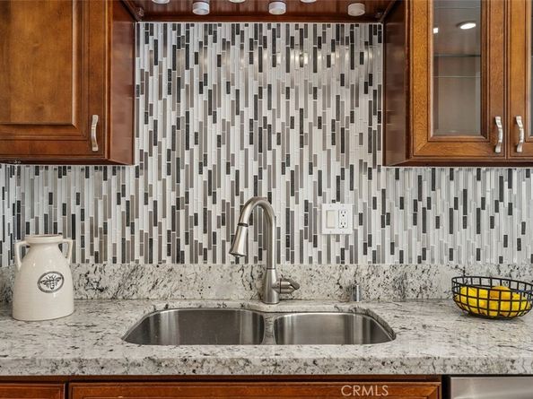23271 Caminito Andreta, Laguna Hills CA 92653