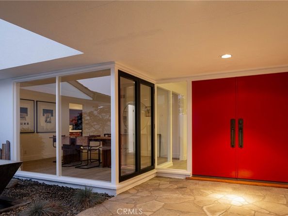 1001 Nottingham Road, Newport Beach CA 92660