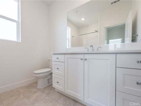 363 Proctor, Irvine CA 92618