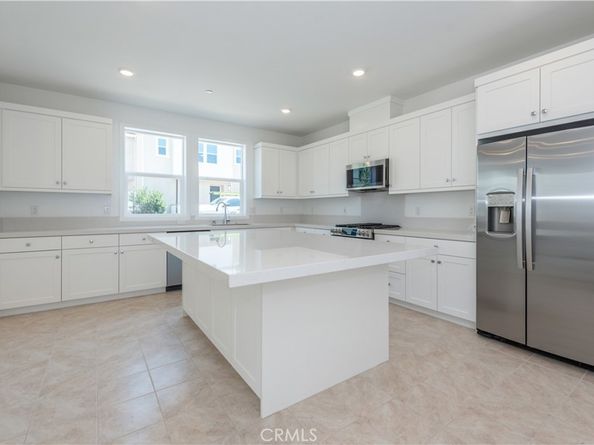 363 Proctor, Irvine CA 92618