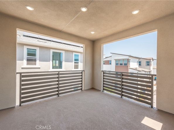 363 Proctor, Irvine CA 92618