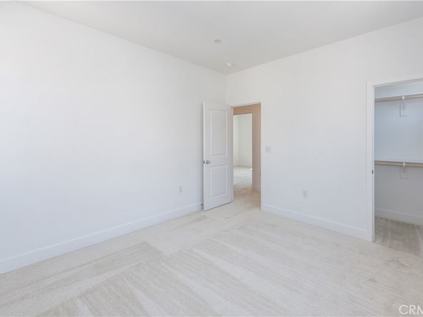 363 Proctor, Irvine CA 92618