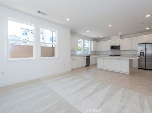 363 Proctor, Irvine CA 92618