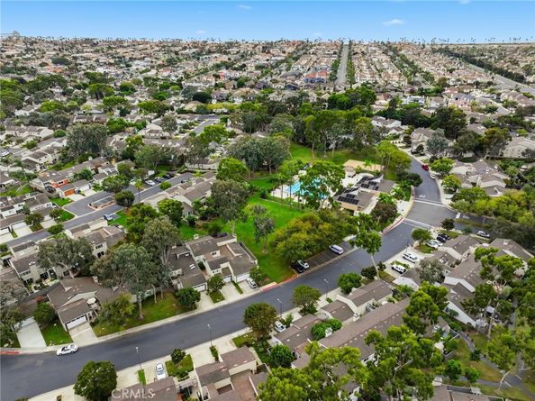 19701 Seacliff Lane, Huntington Beach CA 92648