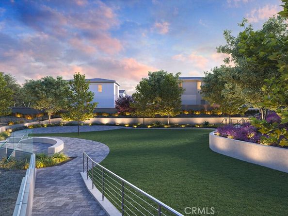 2053 W Pearl Street, Encinitas CA 92024