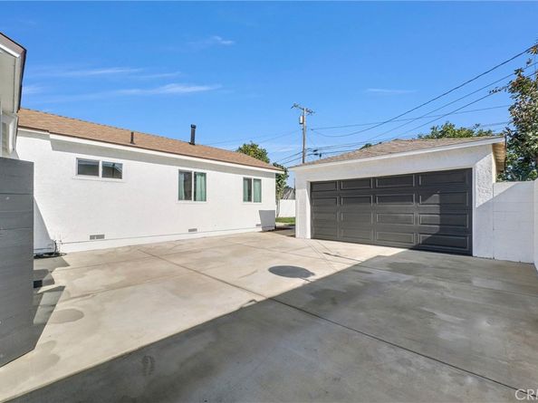 3274 Eucalyptus Avenue, Long Beach CA 90806