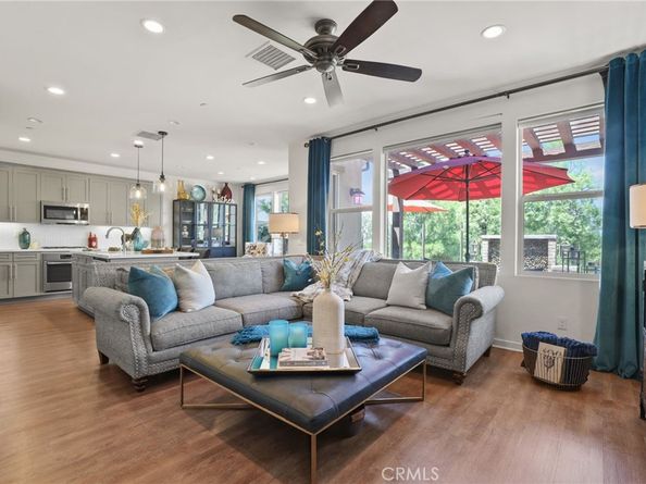 41 Fuchsia, Lake Forest CA 92630