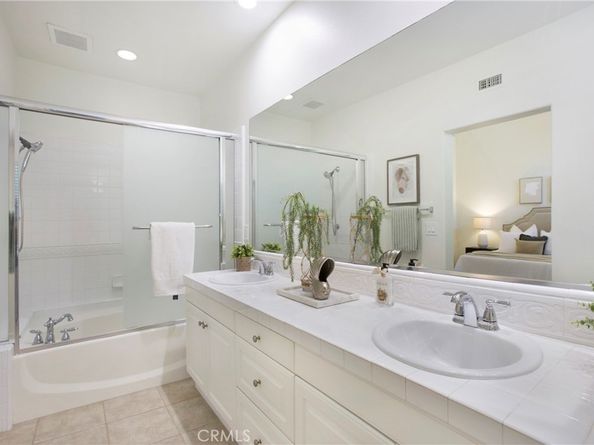 107 Orange Blossom Circle, Ladera Ranch CA 92694