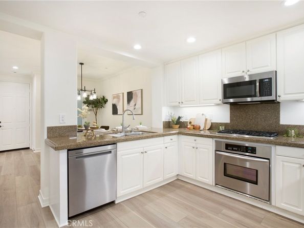 107 Orange Blossom Circle, Ladera Ranch CA 92694