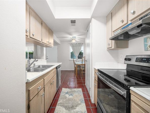 16393 Del Oro 123, Huntington Beach CA 92649