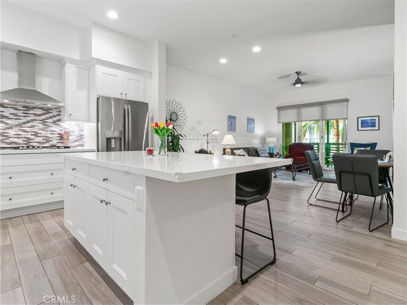 985 Doheny Way, Dana Point CA 92629