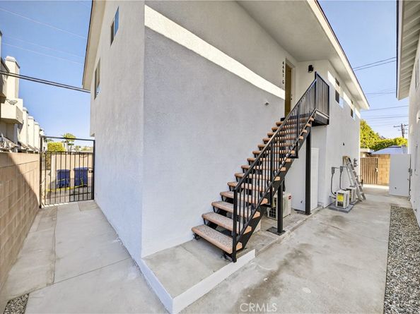 4461 Farquhar Avenue, Los Alamitos CA 90720