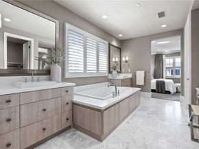 101 Homecoming, Irvine CA 92602