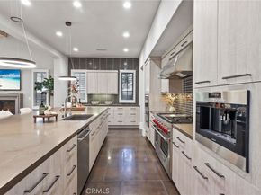 101 Homecoming, Irvine CA 92602