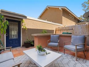 26 Helena 69, Irvine CA 92604