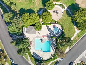 26 Helena 69, Irvine CA 92604