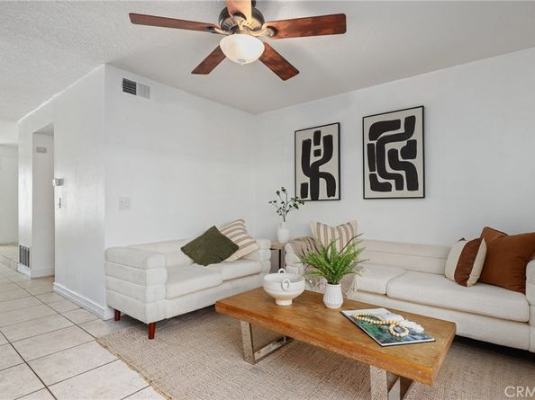 26 Helena 69, Irvine CA 92604