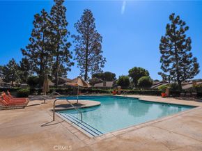 26 Helena 69, Irvine CA 92604