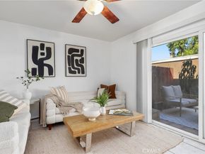 26 Helena 69, Irvine CA 92604