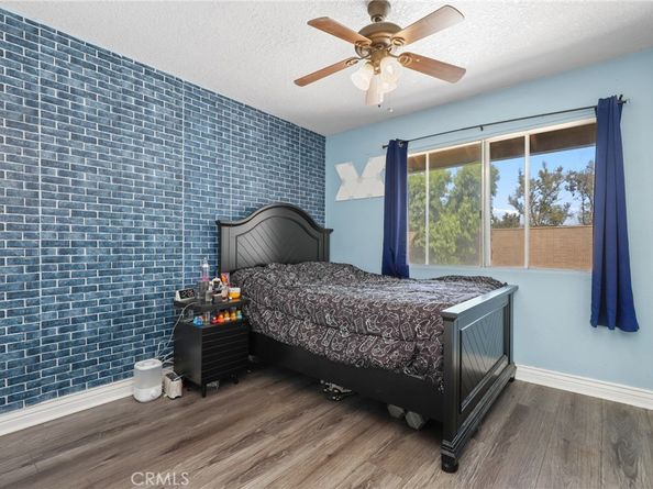 26 Helena 69, Irvine CA 92604