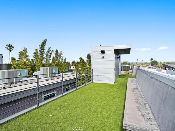 304 Grand Boulevard, Venice CA 90291