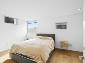 304 Grand Boulevard, Venice CA 90291