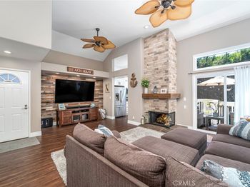 8182 Mainsail Drive