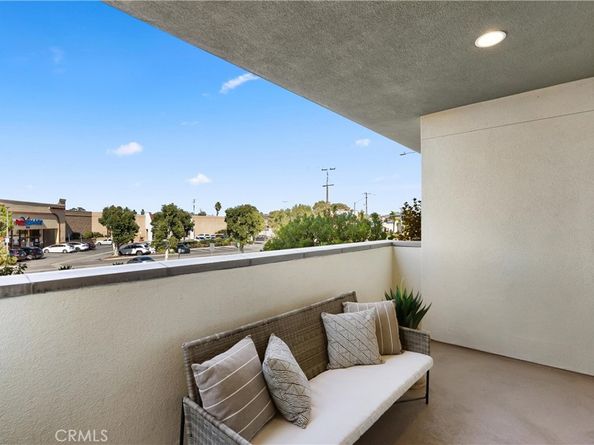 617 W 17th, Costa Mesa CA 92627