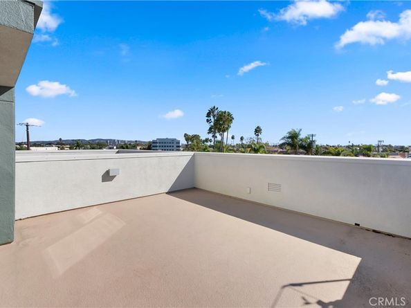 617 W 17th, Costa Mesa CA 92627