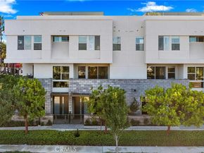 617 W 17th, Costa Mesa CA 92627