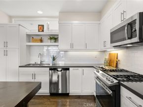 617 W 17th, Costa Mesa CA 92627
