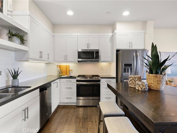617 W 17th, Costa Mesa CA 92627