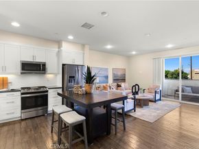 617 W 17th, Costa Mesa CA 92627