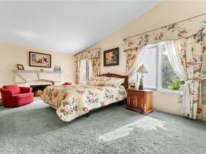 21642 Montbury, Lake Forest CA 92630