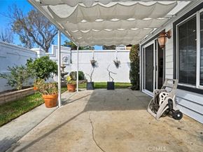2071 Crescent, Signal Hill CA 90755