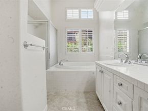 2071 Crescent, Signal Hill CA 90755