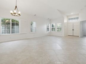 2071 Crescent, Signal Hill CA 90755