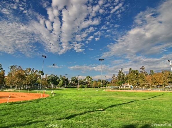 27641 Ruisenor, Mission Viejo CA 92692