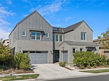 2653 E Tatum