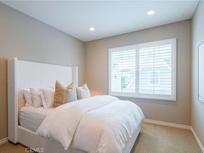 120 Mongoose, Irvine CA 92618