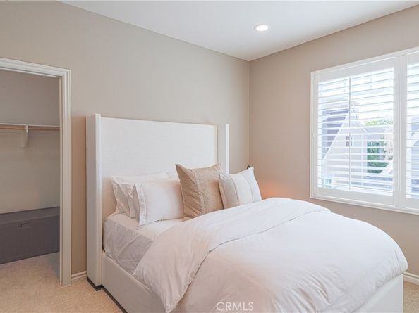 120 Mongoose, Irvine CA 92618