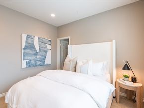 120 Mongoose, Irvine CA 92618