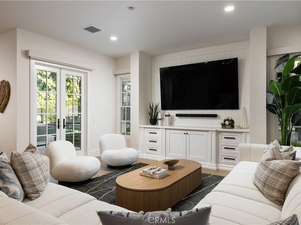 8 Gleneagles Drive, Newport Beach CA 92660