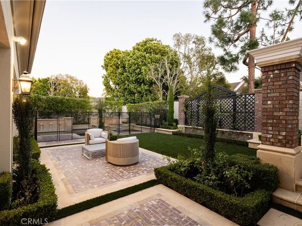 8 Gleneagles Drive, Newport Beach CA 92660