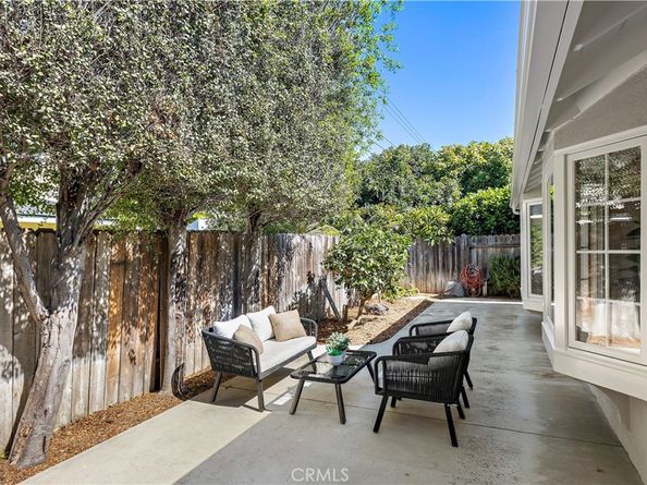 9021 Niguel Circle, Huntington Beach CA 92646