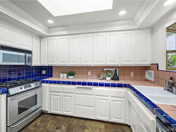 9021 Niguel Circle, Huntington Beach CA 92646