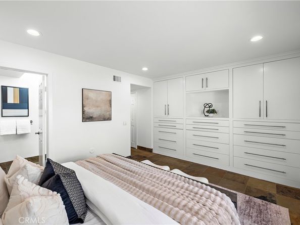 9021 Niguel Circle, Huntington Beach CA 92646