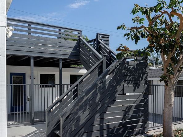 2097 Maple, Costa Mesa CA 92627